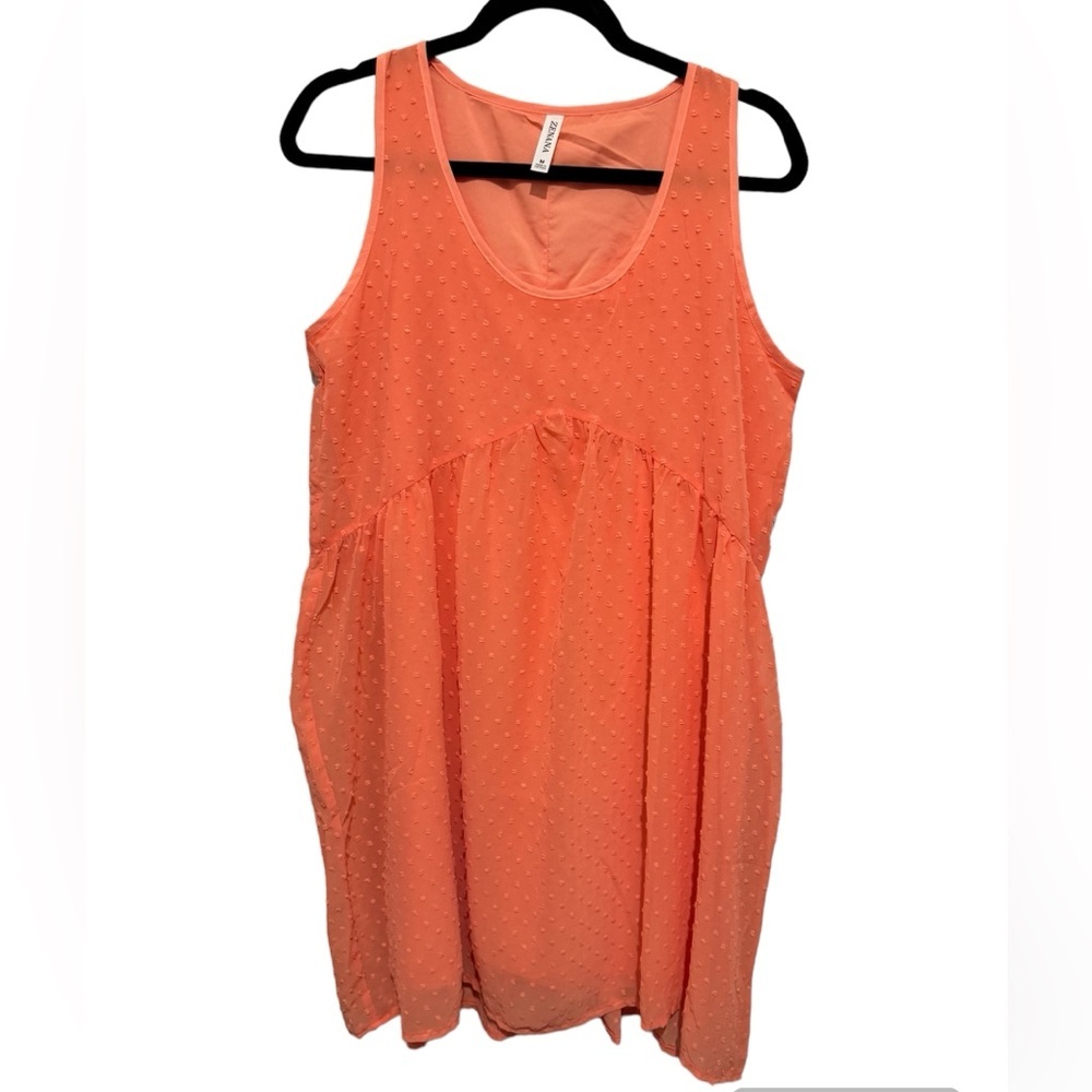 NIP sz M Zenana Swiss dot dress